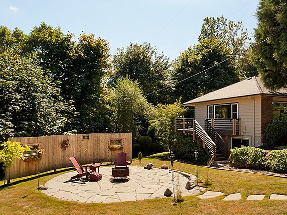 Side Yard Area