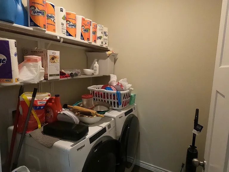 835 Mineral Wells Ln — Photo 23