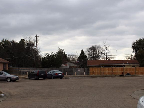5th image of 1224 Irene Cir