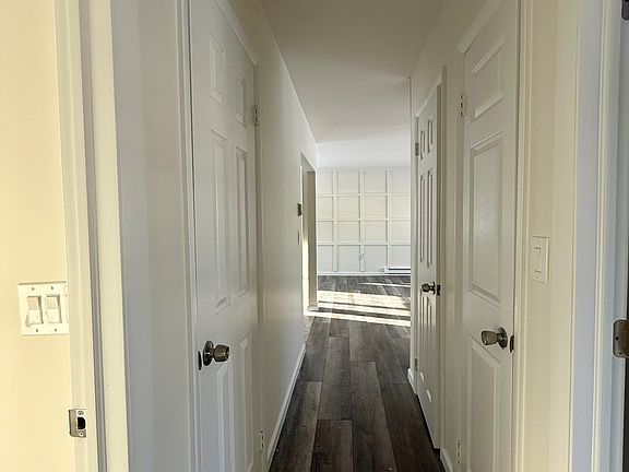3rd image of 204 Dorothy Dr #2