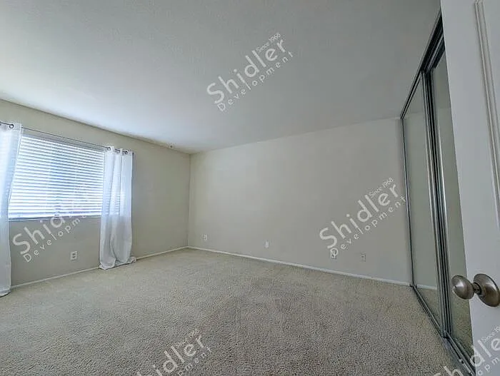 1965 E Coulston St — Photo 50