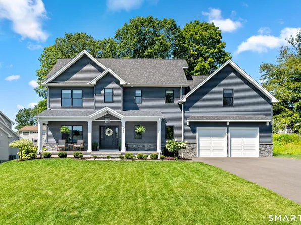 37 Luca Lane, Wethersfield, CT 06109