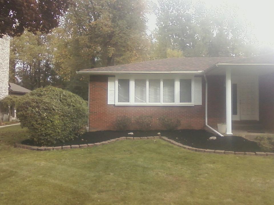 2nd image of 95 Hitchcock Dr