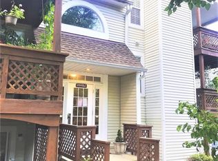 1304 Cedarwood Dr APT B1, Westlake, OH