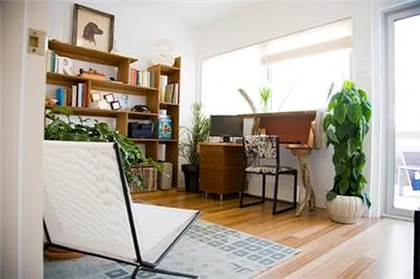 Sold by aptsandlofts.com | media 9