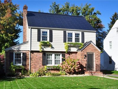 49 Griswold Drive, West Hartford, CT, 06119