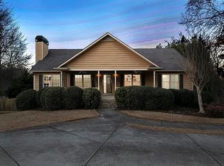 1735 Cedar Dr, Marietta, GA 30066