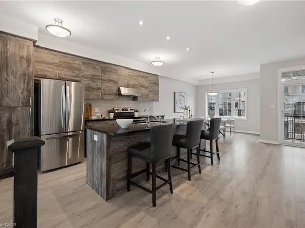 54 Bank Swallow Cres, Kitchener, ON N2P 0J7