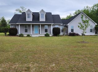 1252 Ineva Cir, Fitzgerald, GA 31750