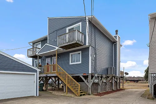 735 W Ocean View Ave #B Photo 1