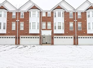 784 N Regis Ct, Palatine, IL 60067