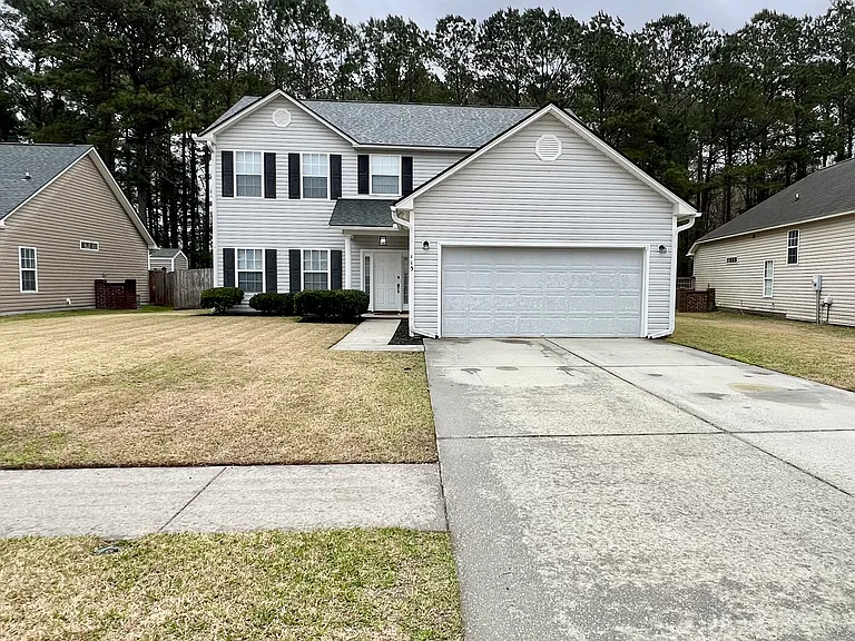 113 Fairhaven Dr — Photo 1