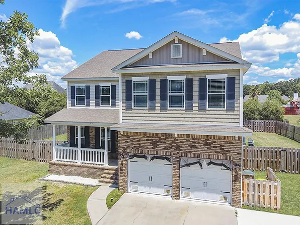 65 Patriot Dr, Richmond Hill, GA 31324