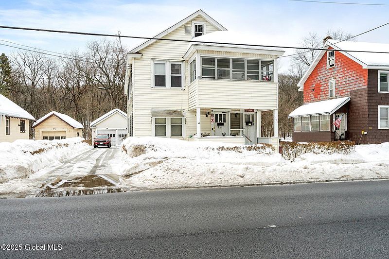 2nd image of 301 S Main Street