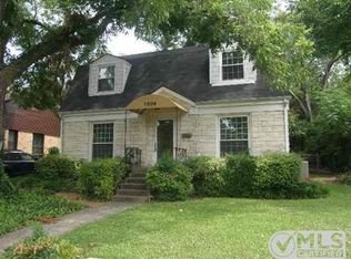 1504 Elmwood Blvd, Dallas, TX 75224