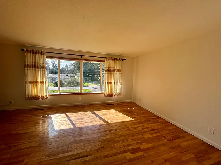 3222 McLeod Rd — Photo 13