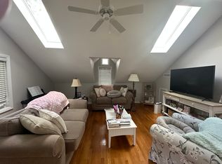 374 Watertown St #2, Newton, MA 02458