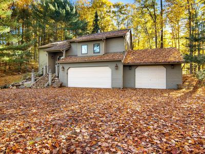 10371 Deerpath N, Traverse City, MI, 49685