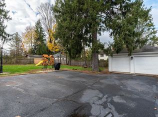 623 Mountain Ave, Bound Brook, NJ 08805