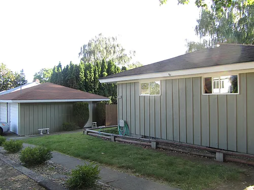 912 S 23rd Ave #B Photo 1