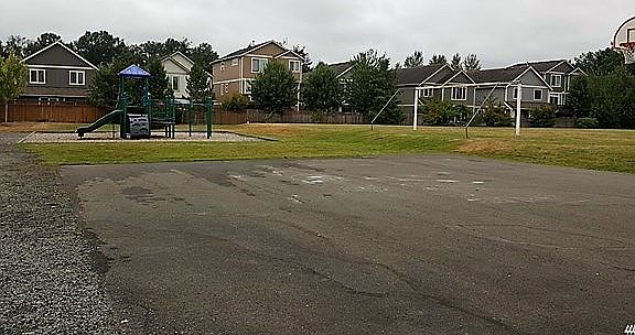 5th image of 4750 144th Pl NE