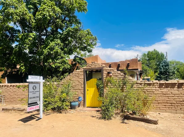32 Priestly Pl, Corrales, NM 87048