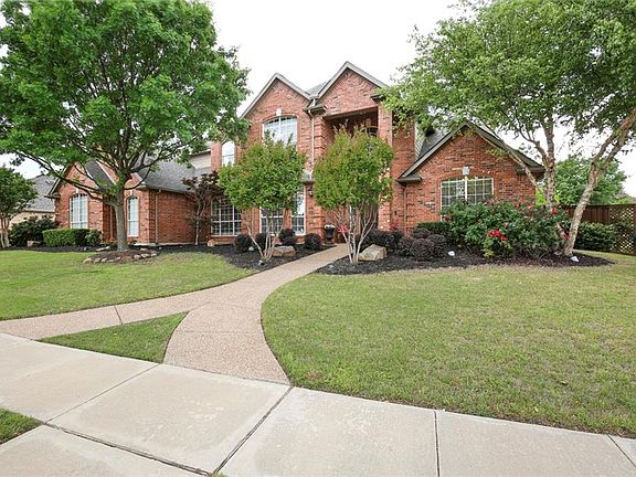3rd image of 6009 Garwood Cir