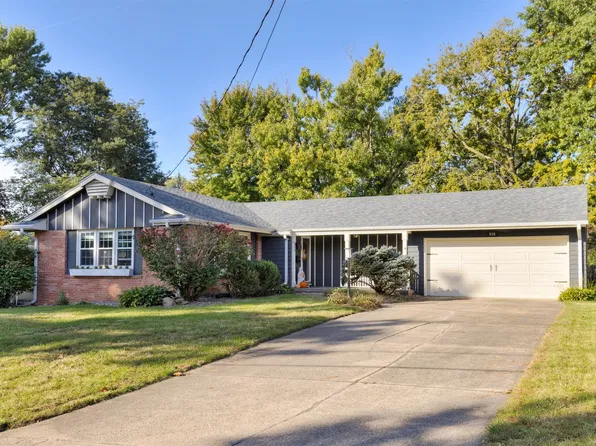 916 29th St, West Des Moines, IA 50265