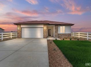 28108 Valley West Rd, Taft, CA 93268