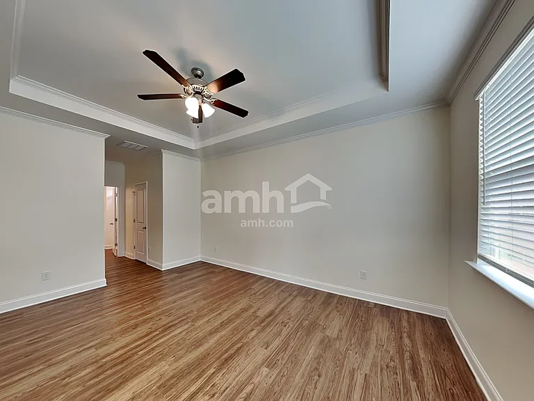 4911 Trayton Ave — Photo 9