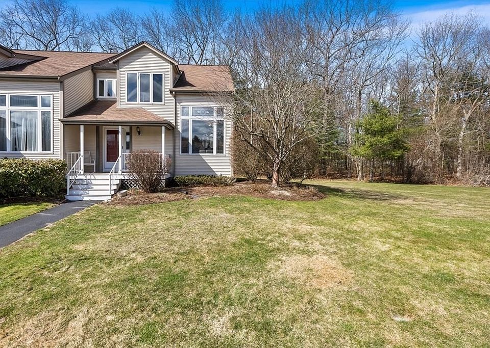 1st image of 15 Willow Pond Dr Unit 15