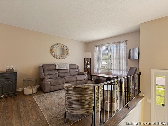 3rd image of 1408 Northaven Drive