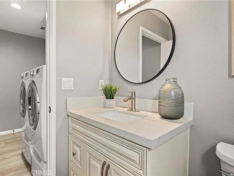 8213 Quartz Ave — Photo 11