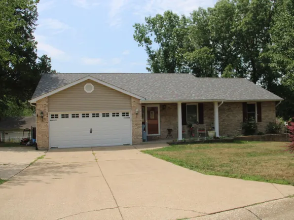 11 Arlington Oaks Dr, Cedar Hill, MO 63016