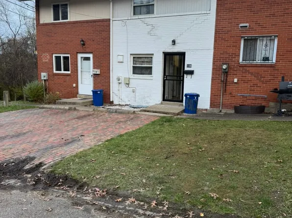 108 White Pine Pl, Pittsburgh, PA 15221