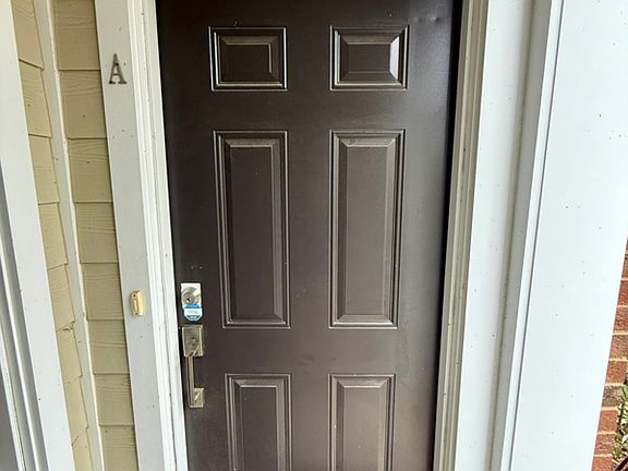 2nd image of 4330 Saunders Station Loop Unit A