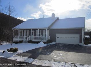223 Sally Dr, Clarks Summit, PA 18411