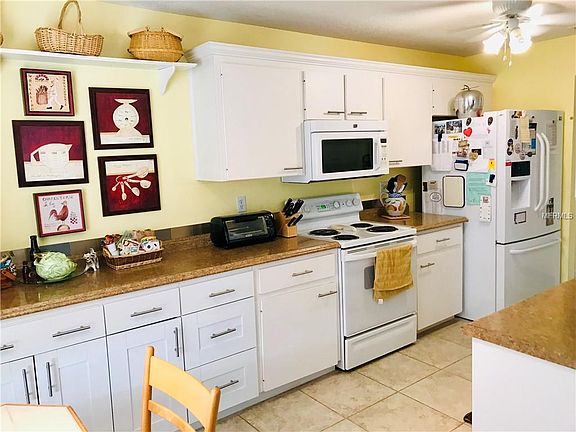 5th image of 340 Windhaven Ln