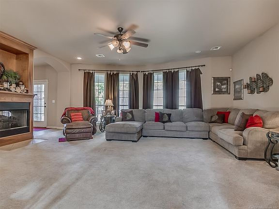 5th image of 3104 Heritage Hills Pkwy