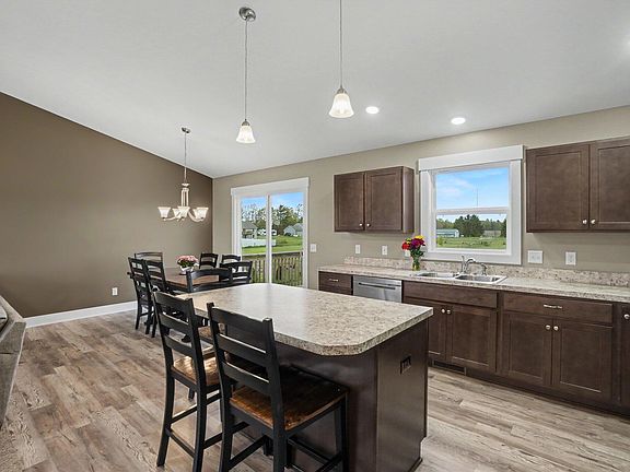 5th image of 14117 Candace Ct