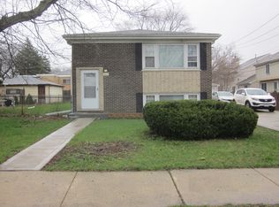 323 Marshall Rd #1, Bensenville, IL 60106
