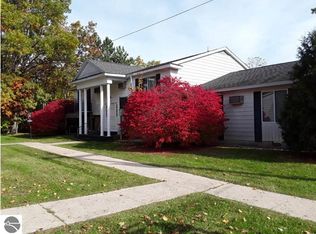1005 Center Rd, Traverse City, MI 49686