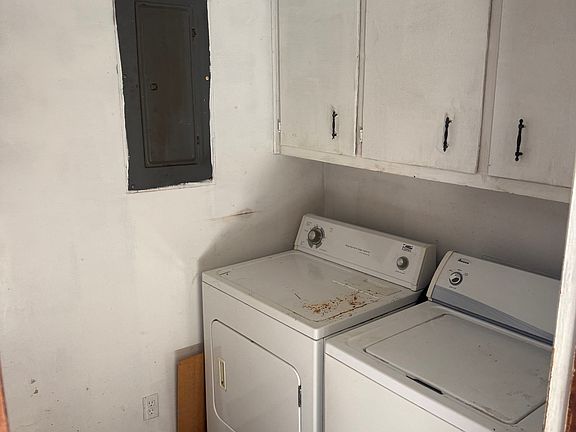 5th image of 814 Shields Commissary Rd