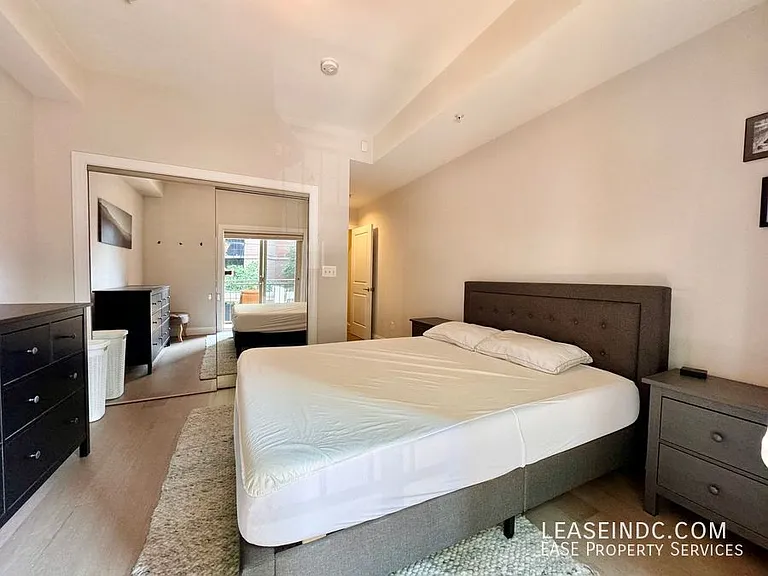410 M St NW #2 — Photo 19