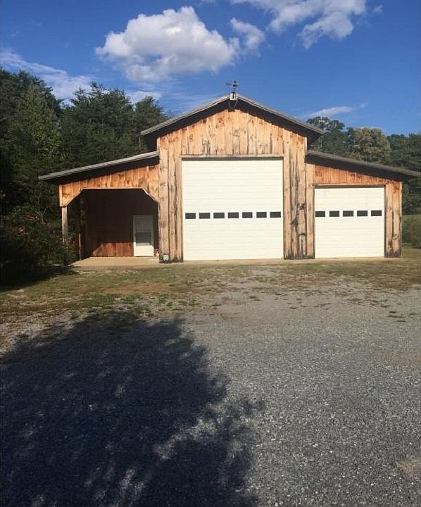 2nd image of 10343 Asheville Hwy
