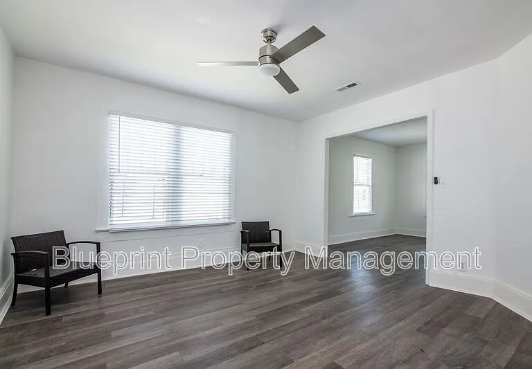 5406 Court G — Photo 13