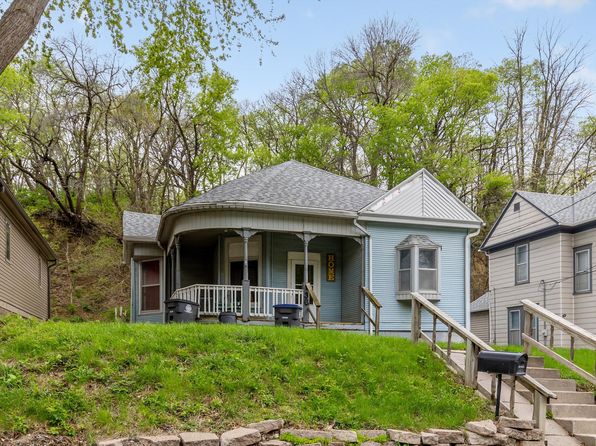 136 E Graham Ave, Council Bluffs, IA 51503