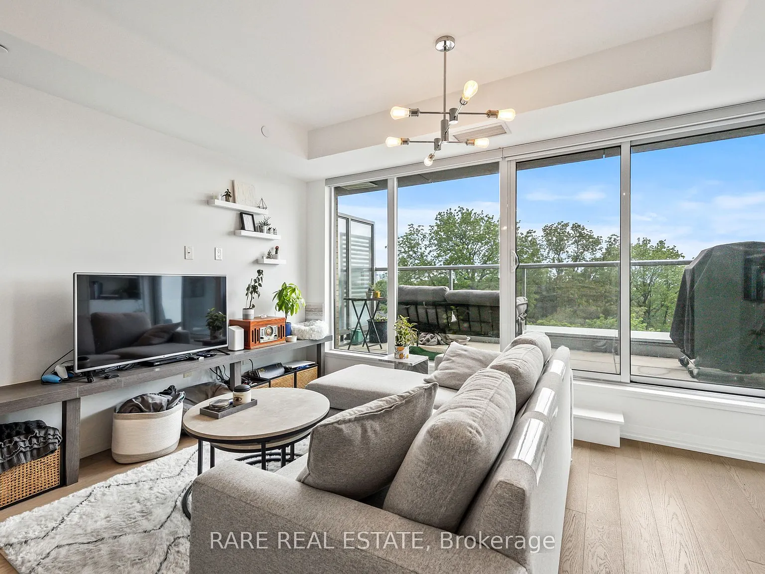 The Nest Condos — Photo 4