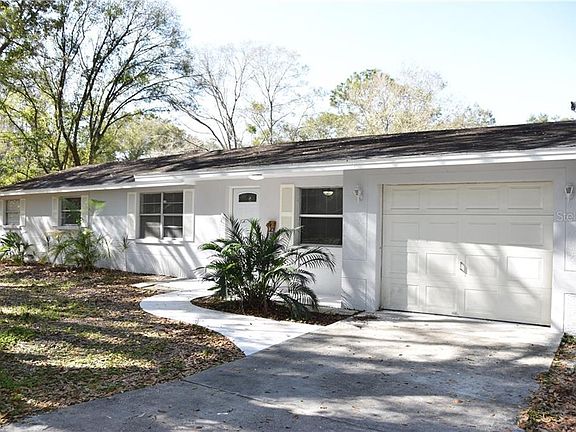 4th image of 15924 Timberwood Dr