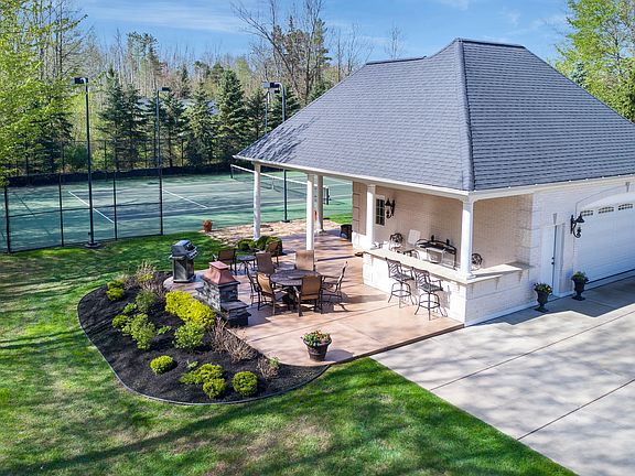 5th image of 6525 Belle Way